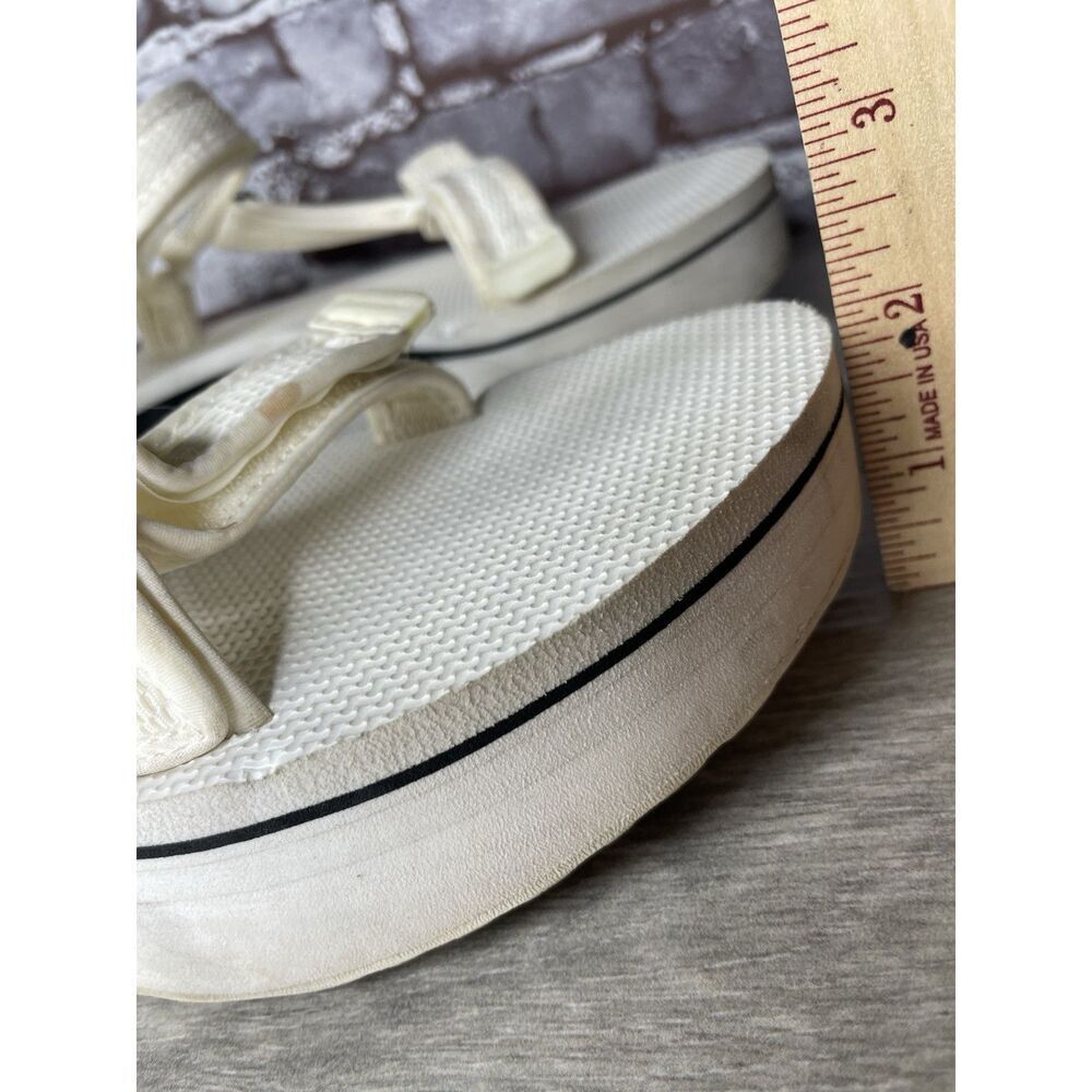 Teva Flatform Universal Mesh Platform Sandals Whi… - image 4